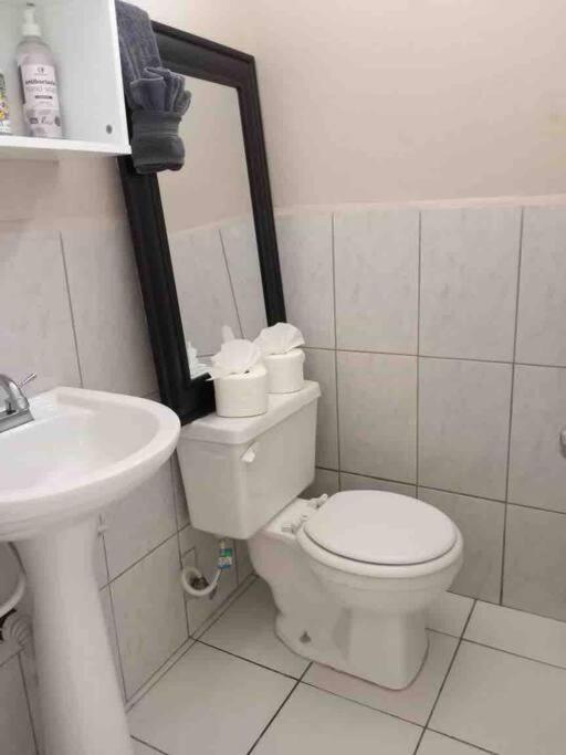 Otay Studio Great Patio Near Otay Crossing & Airport تيجوانا المظهر الخارجي الصورة