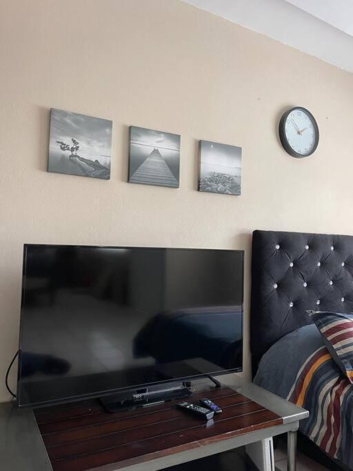 Otay Studio Great Patio Near Otay Crossing & Airport تيجوانا المظهر الخارجي الصورة